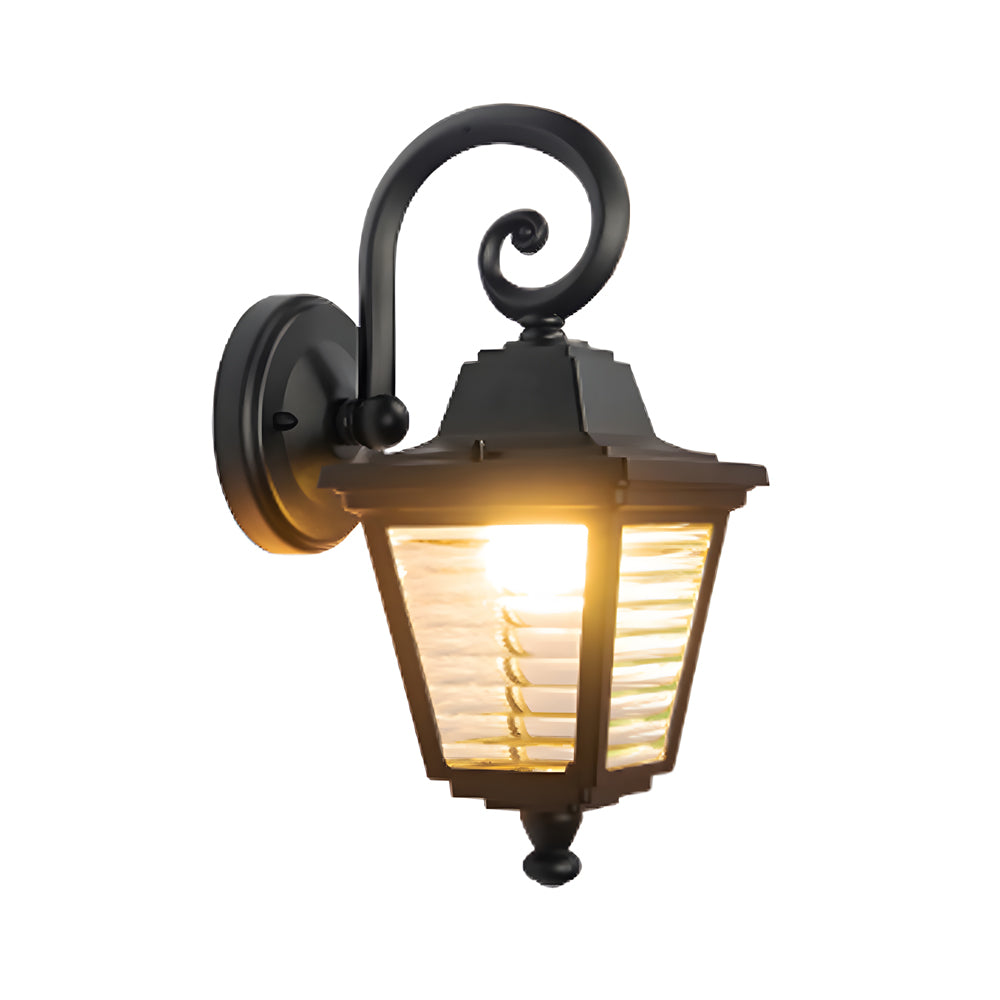WINDSOR GARDEN REVERIE WATER-RESISTANT LAMP FOR OUTDOOR SPACES