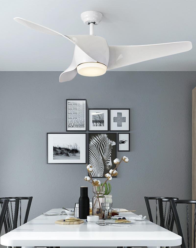 WINDSOR HEIGHTS 52-INCH CEILING FAN WITH REMOTE AND ILLUMINATING LED