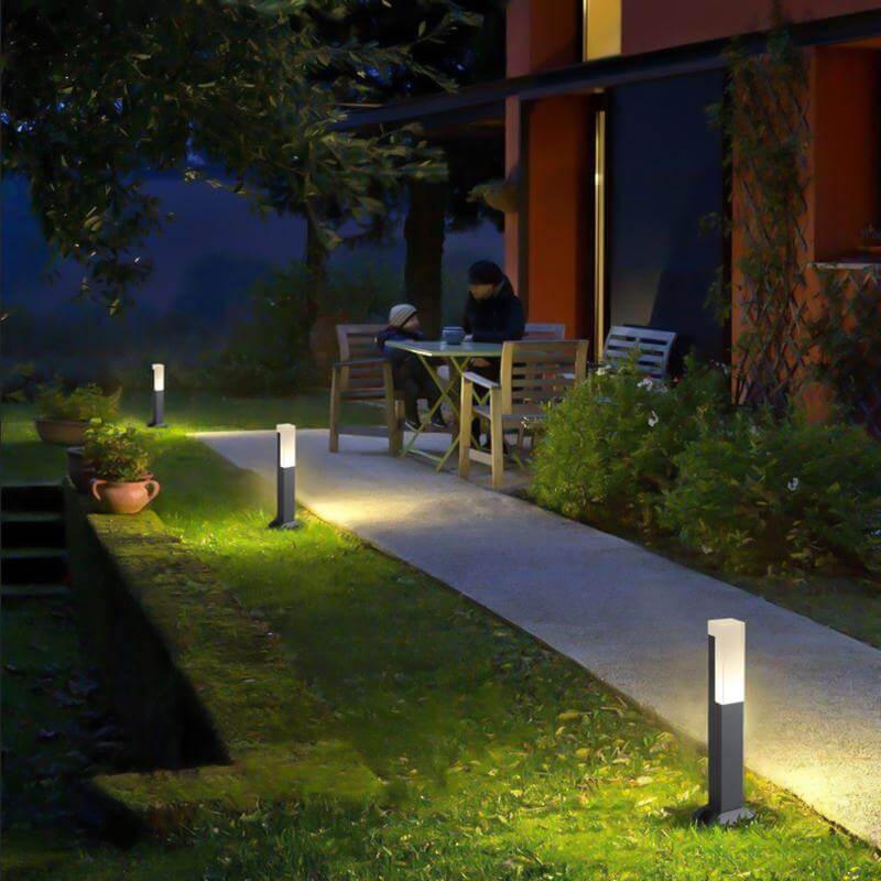 HEATHCLIFF QUADRANT OUTDOOR ILLUMINATOR