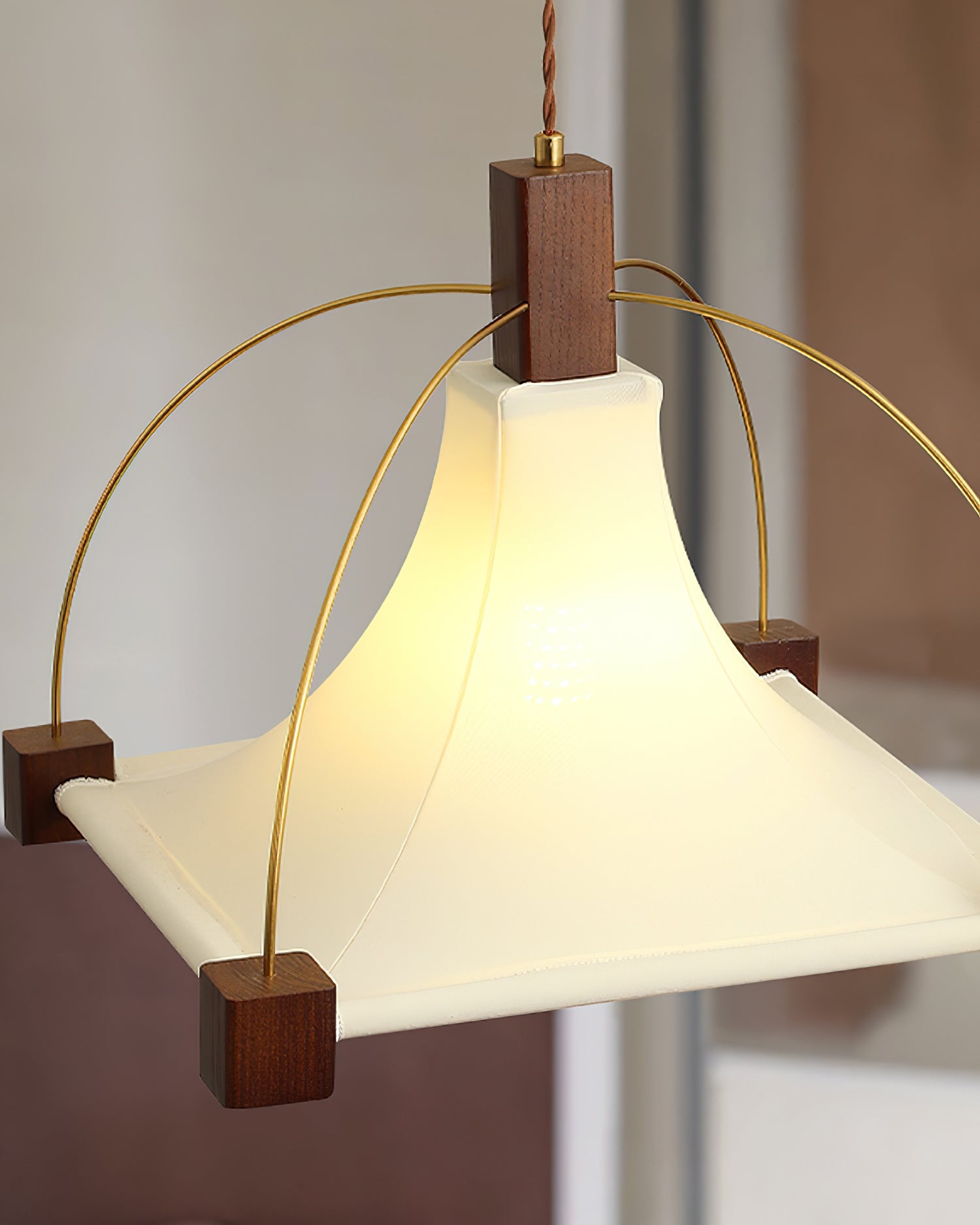 CHATHAM VINTAGE HOODED PENDANT LAMP