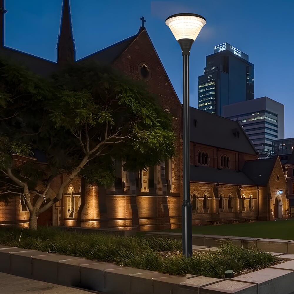 WINTHORPE BLACK SOLAR GLOBE LAMP POST