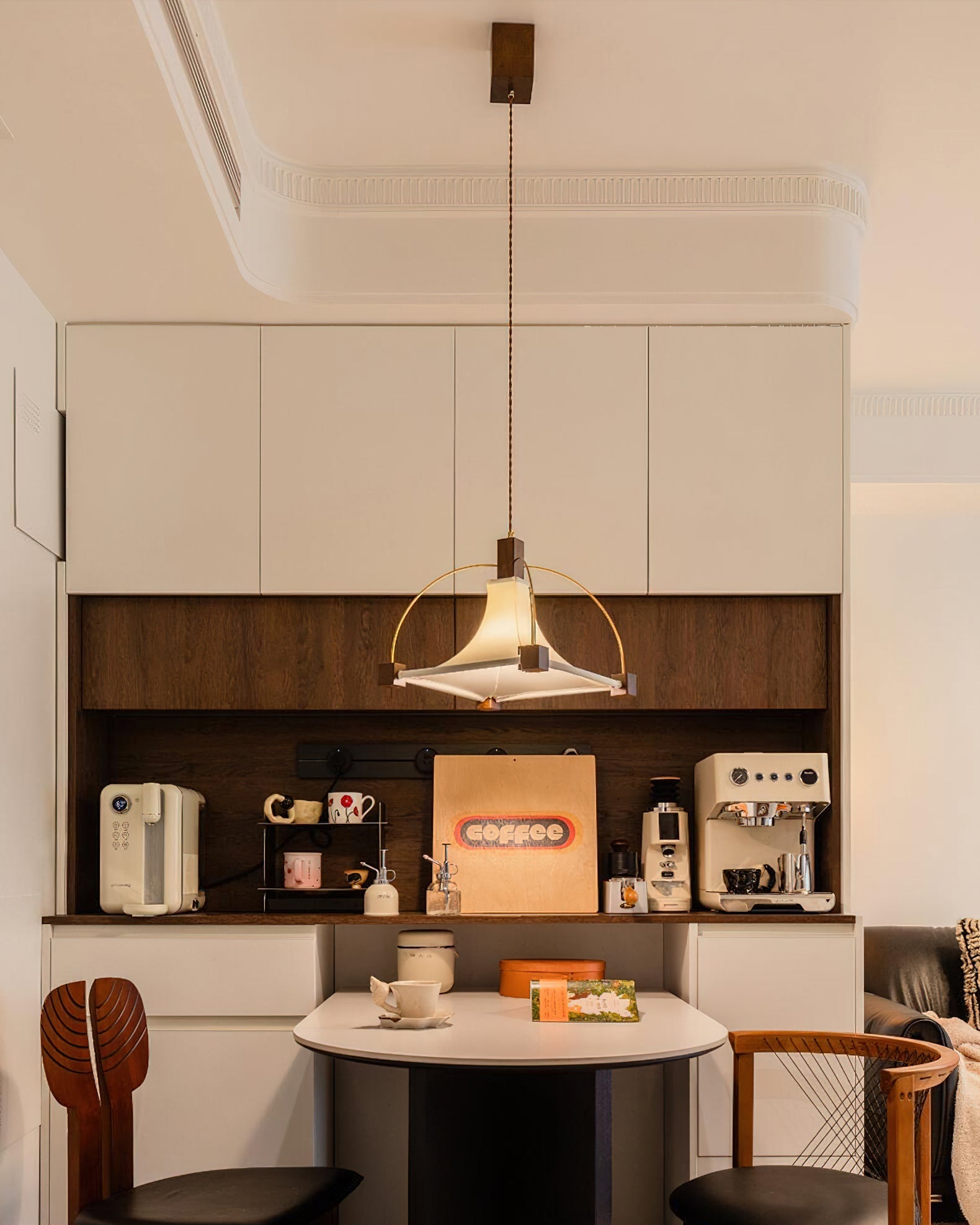 CHATHAM VINTAGE HOODED PENDANT LAMP