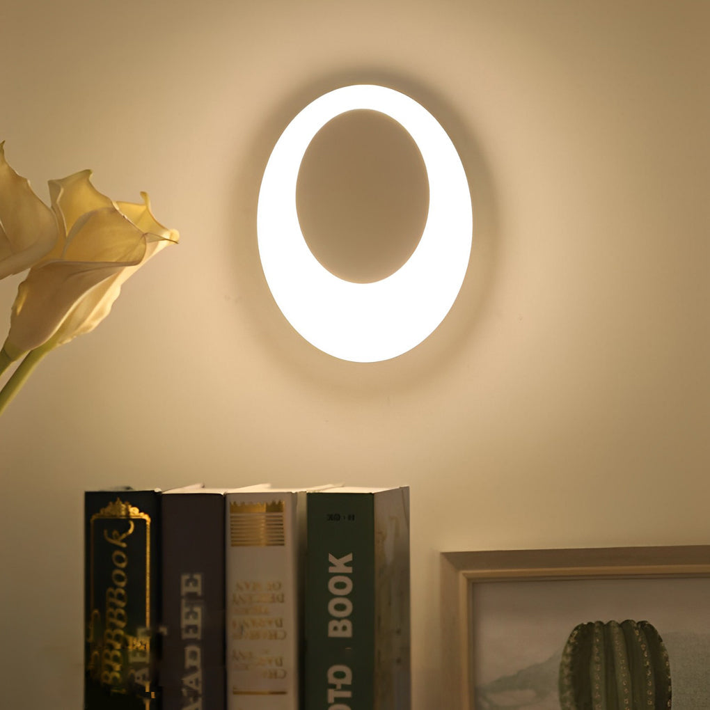 WINDSOR CRESCENT LED AQUA WALL LIGHT