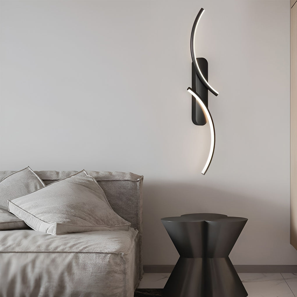 WINDSOR CURVED TRIO-TONE LED WALL LANTERN