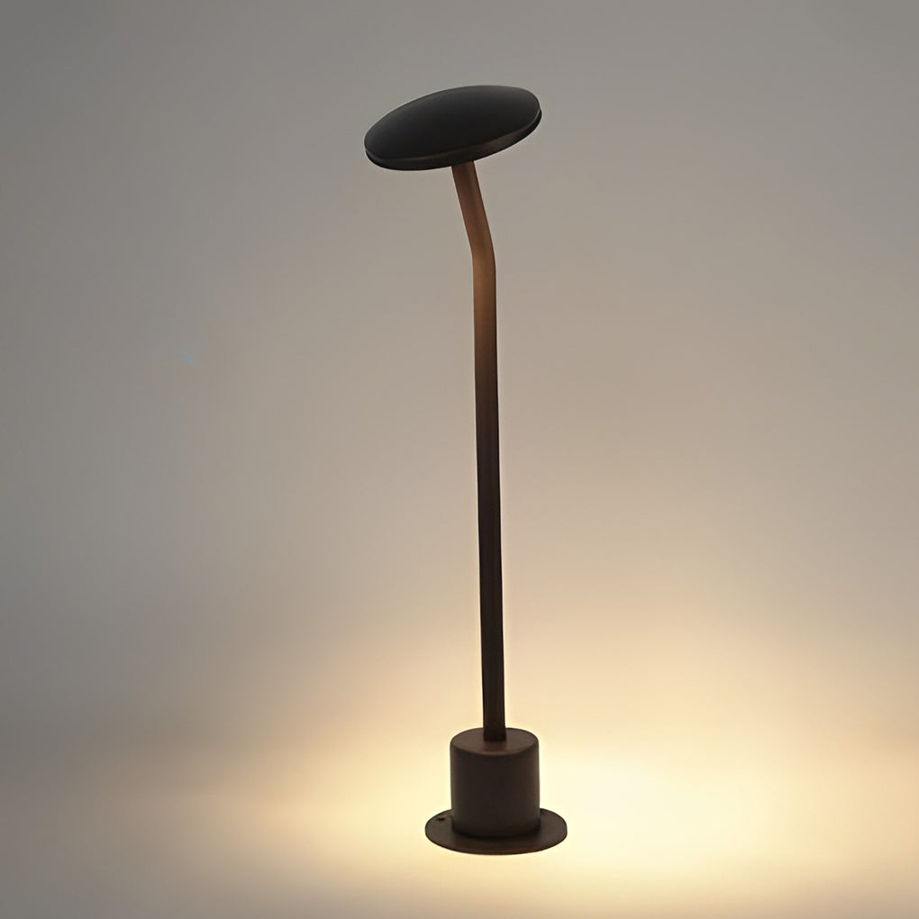 FENWICK FUNGAL GLOW PATHWAY LANTERN - Resilient & Artistic Outdoor Illumination