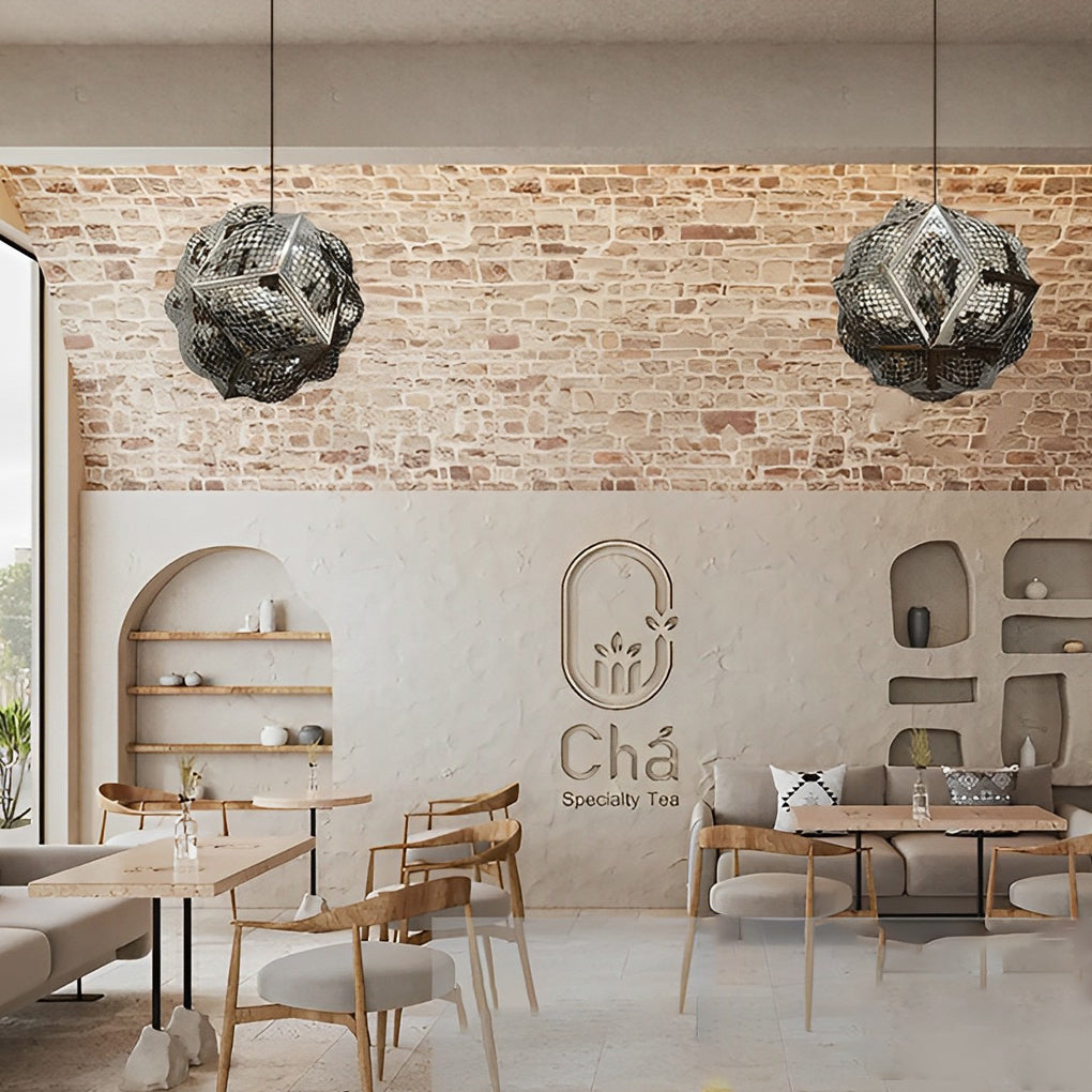 WINTHORPE SCULPTURAL METAL PENDANT LIGHT