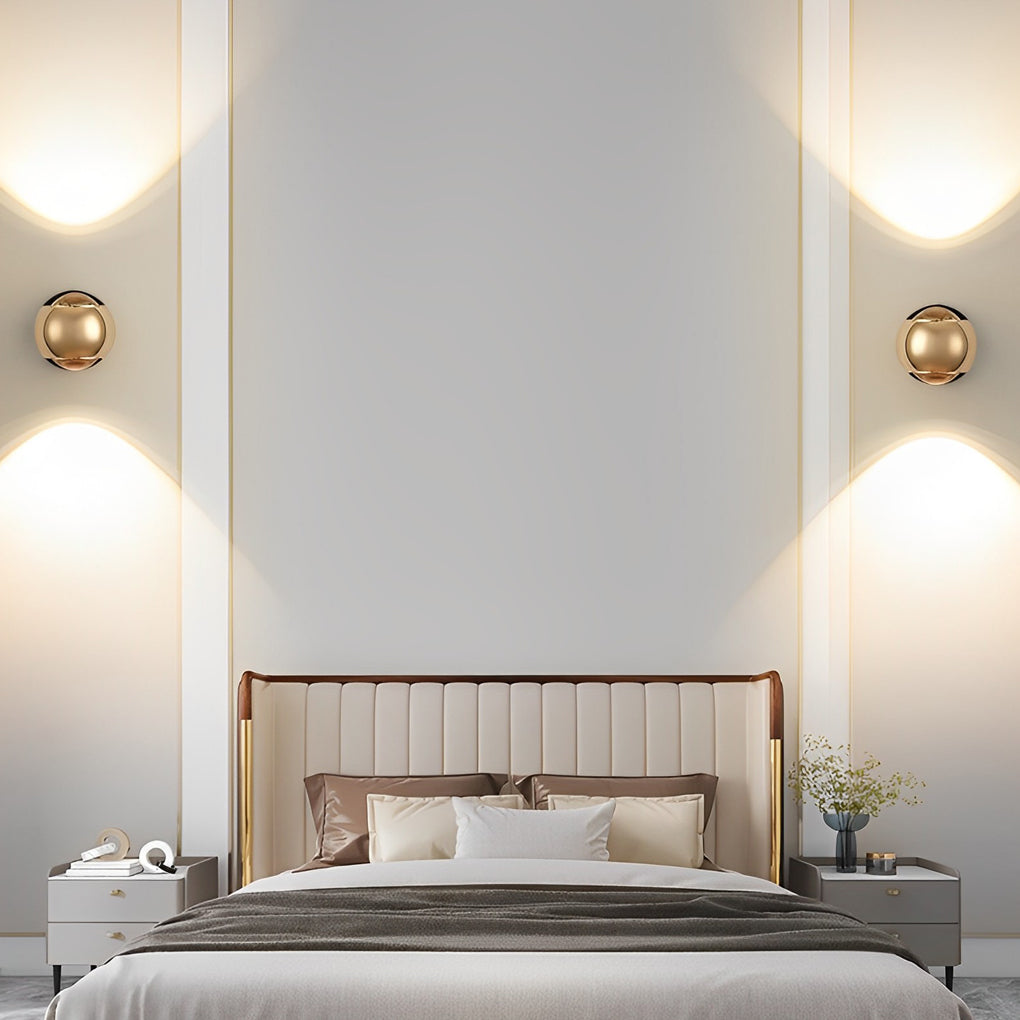 WINTHORPE DUAL-FACETED LED WALL ILLUMINATOR
