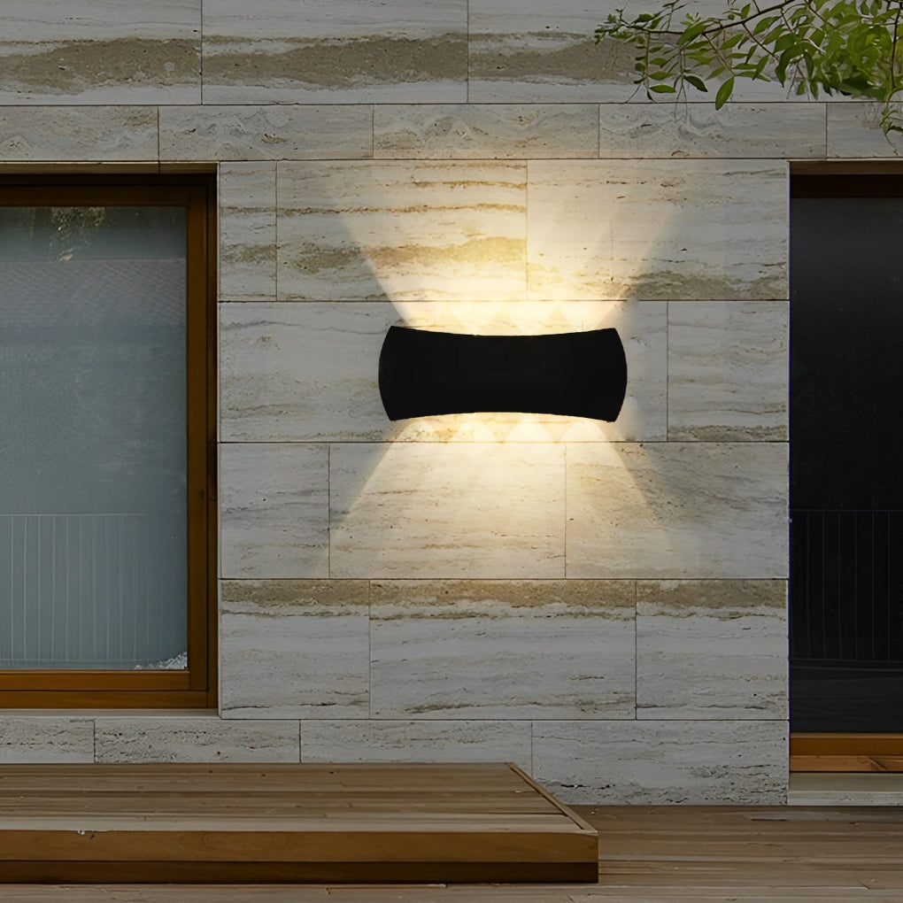 WINDSOR ALUMINUM DUAL-FACED LED OUTDOOR WALL LANTERN