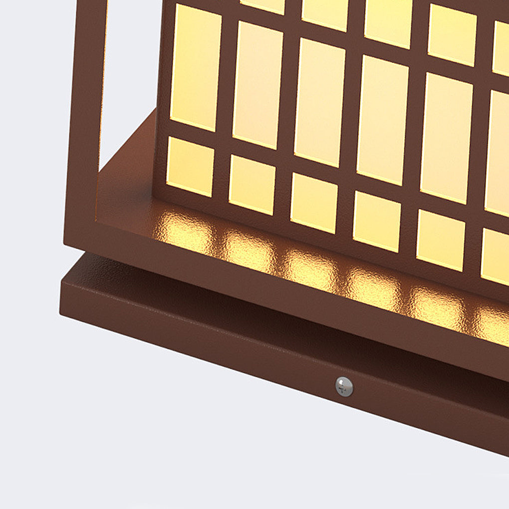 CHATHAM SQUARE LED OUTDOOR PILLAR LIGHTING WITH WATER-RESISTANT DESIGN