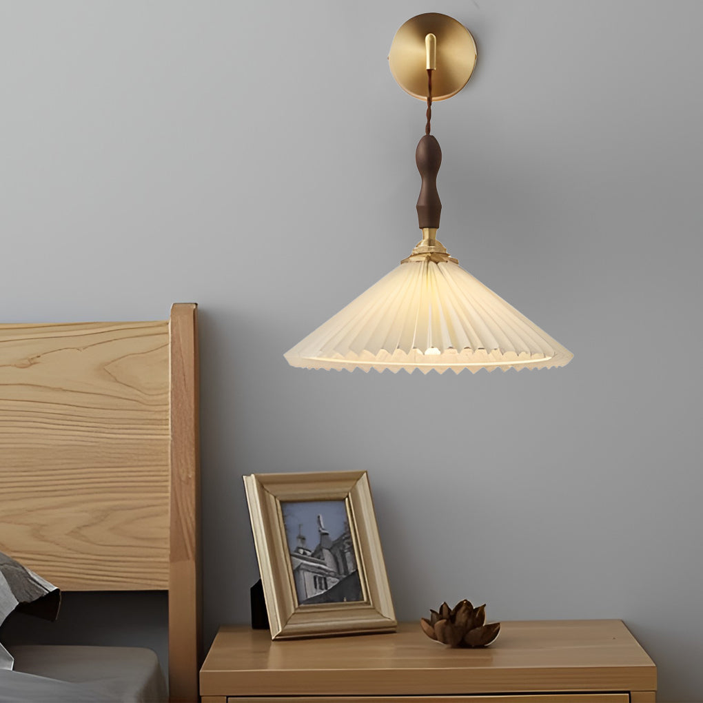 WINDSOR PLEATED WHITE NORDIC HANGING LAMP