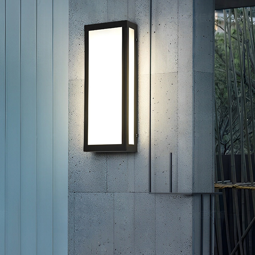 RAVENSHIRE RECTANGULAR LED OUTDOOR WALL SCONCE