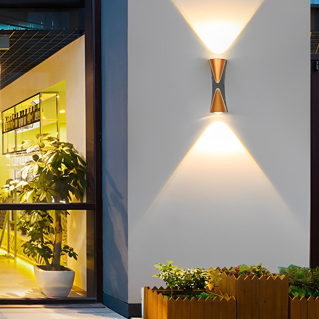 WINDSOR RAINBOW LED OUTDOOR WALL SCONCE