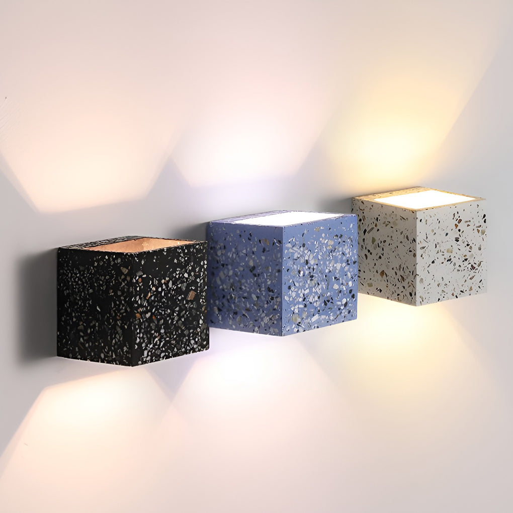 WINTHORPE GEOMETRIC DUAL-FINISH WALL SCONCE