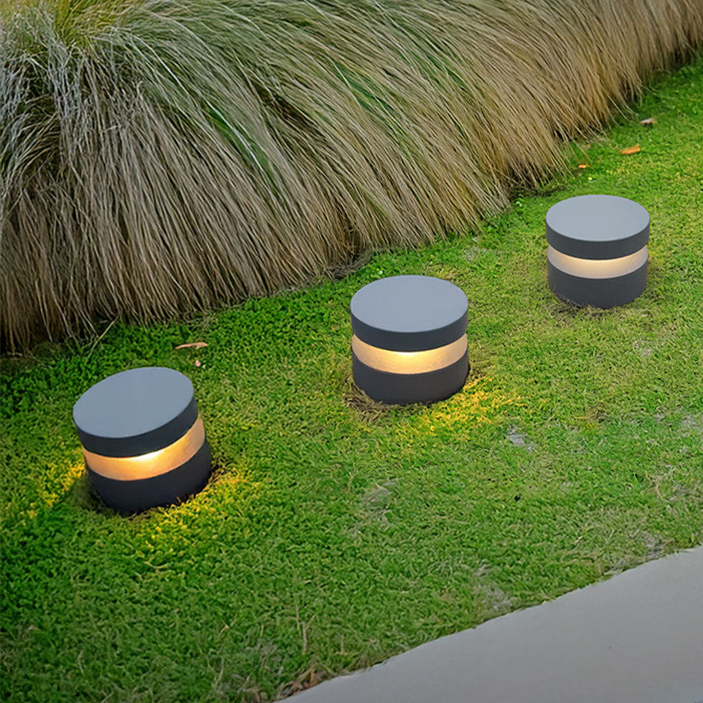 WINDSOR GARDEN SPOTLIGHTS - 110V LED OUTDOOR ILLUMINATION WITH WATER-RESISTANT DESIGN