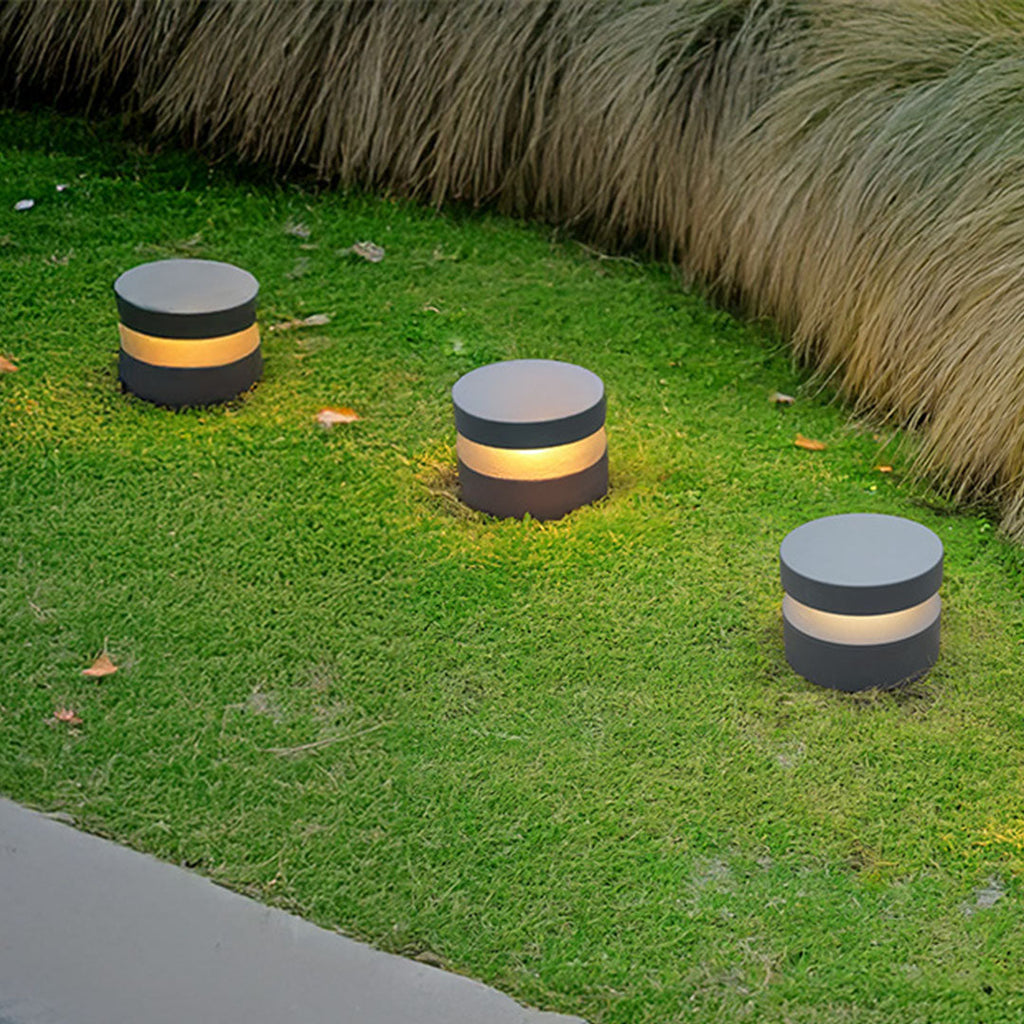 WINDSOR GARDEN SPOTLIGHTS - 110V LED OUTDOOR ILLUMINATION WITH WATER-RESISTANT DESIGN