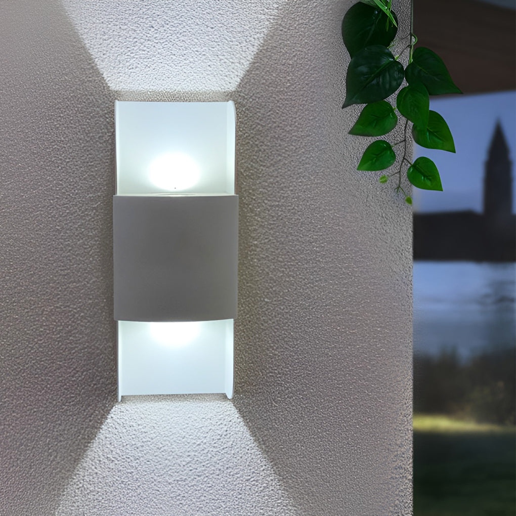 WINTHROP COB LED DUAL-FACED OUTDOOR WALL SCONCE