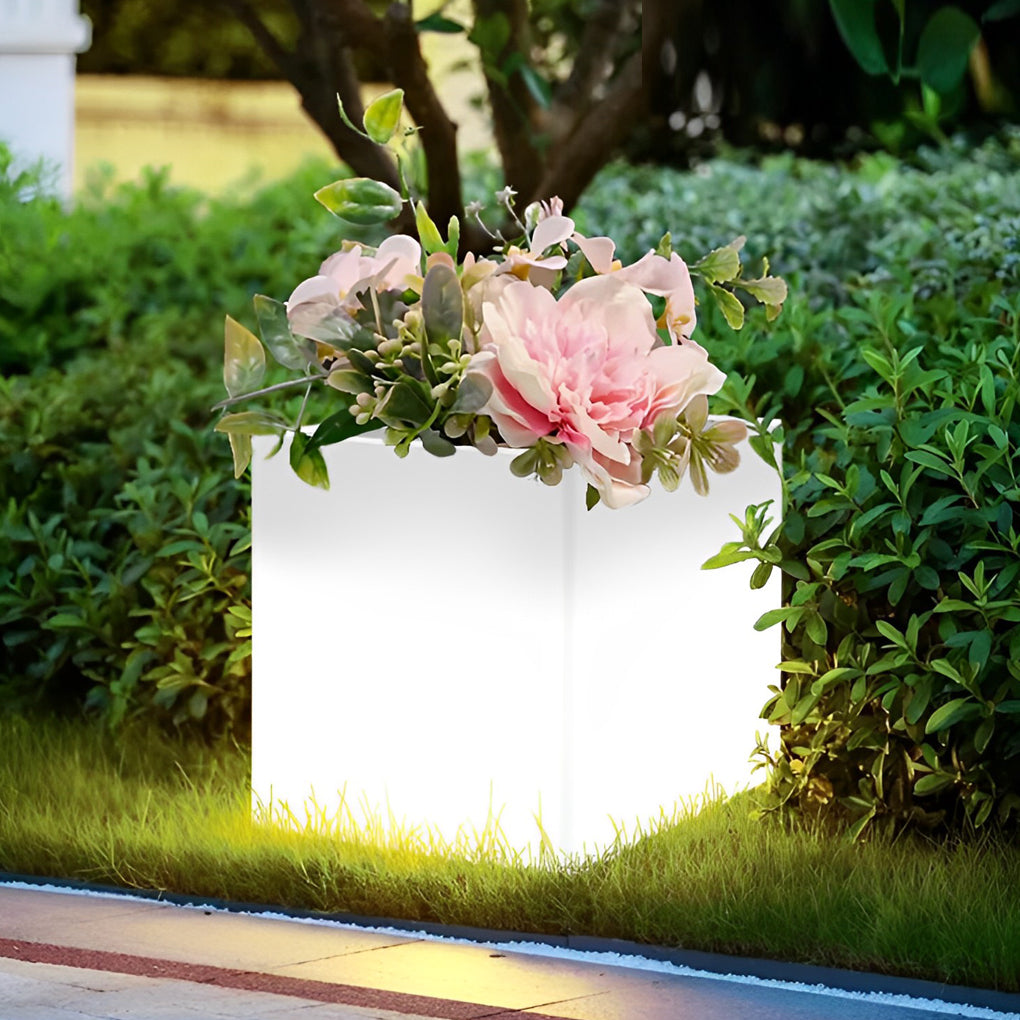 WHITBY SQUARE SOLAR-POWERED FLORAL ILLUMINATORS