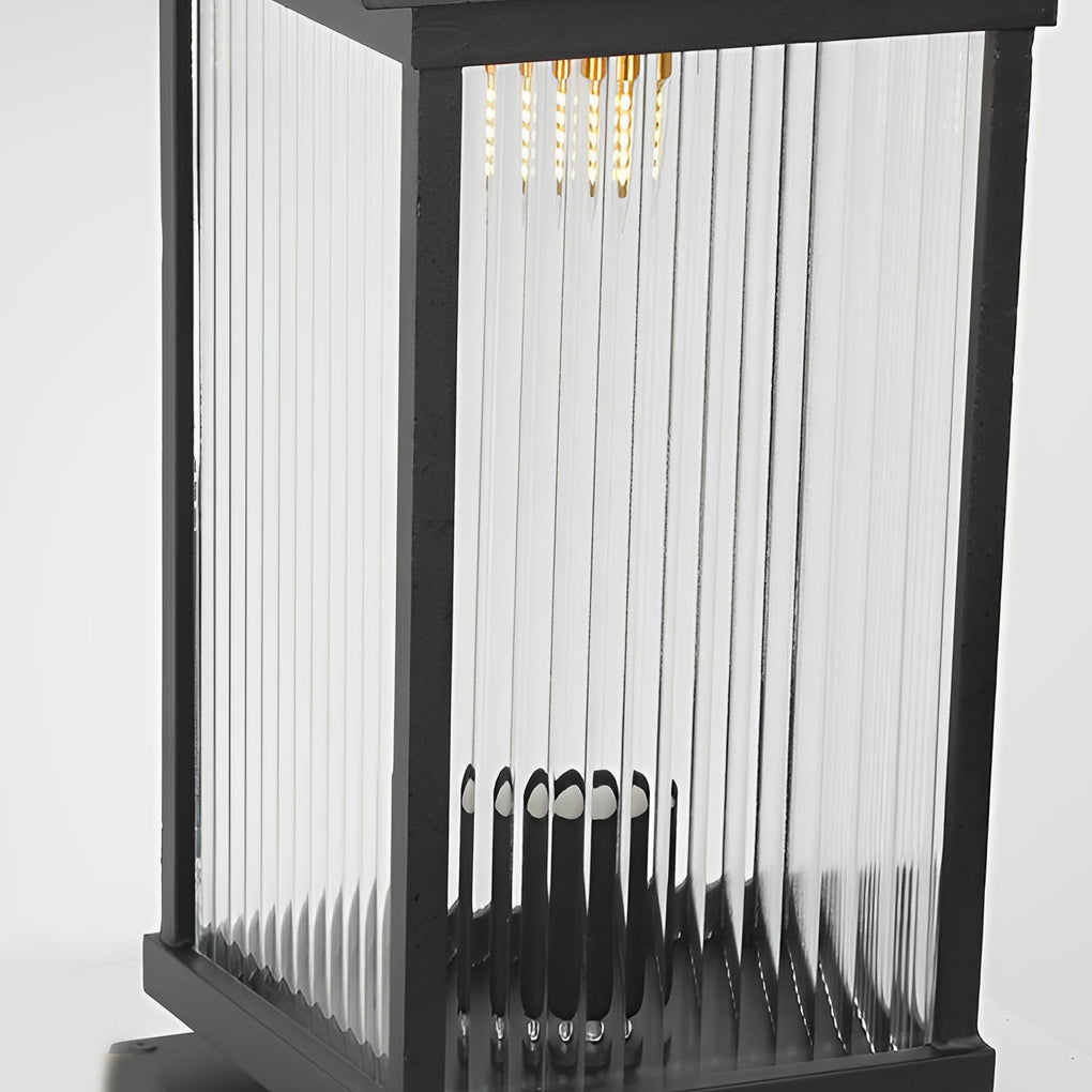 WINTERBOURNE SOLAR-POWERED OBSIDIAN FENCE LIGHTING