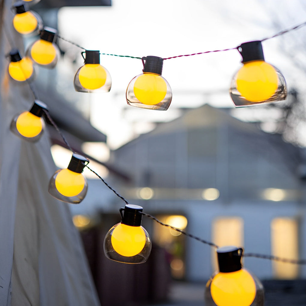 WINTERBORNE SOLAR-POWERED LED STRING LIGHTS WITH USB CHARGING