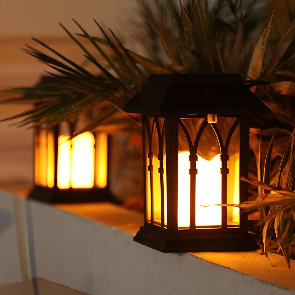 RAVENSCROFT SOLAR ILLUMINATOR - WATER-RESISTANT LED LANTERN FOR OUTDOOR USE