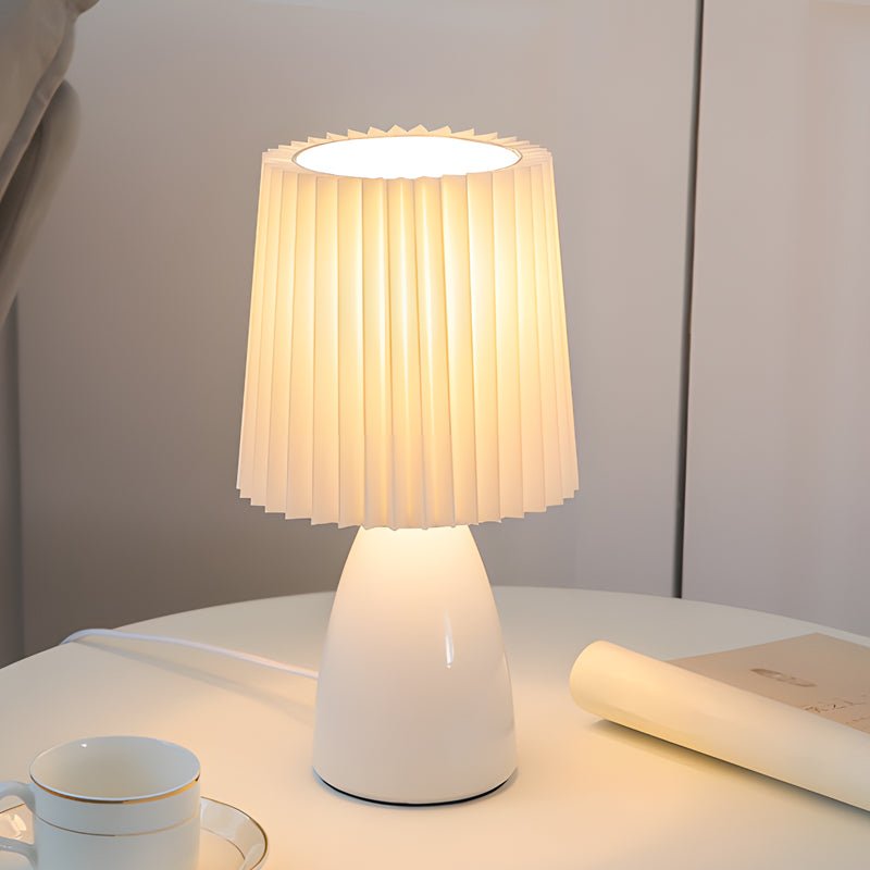 WINTHROP DUAL-TONE GLASS TABLE LANTERN