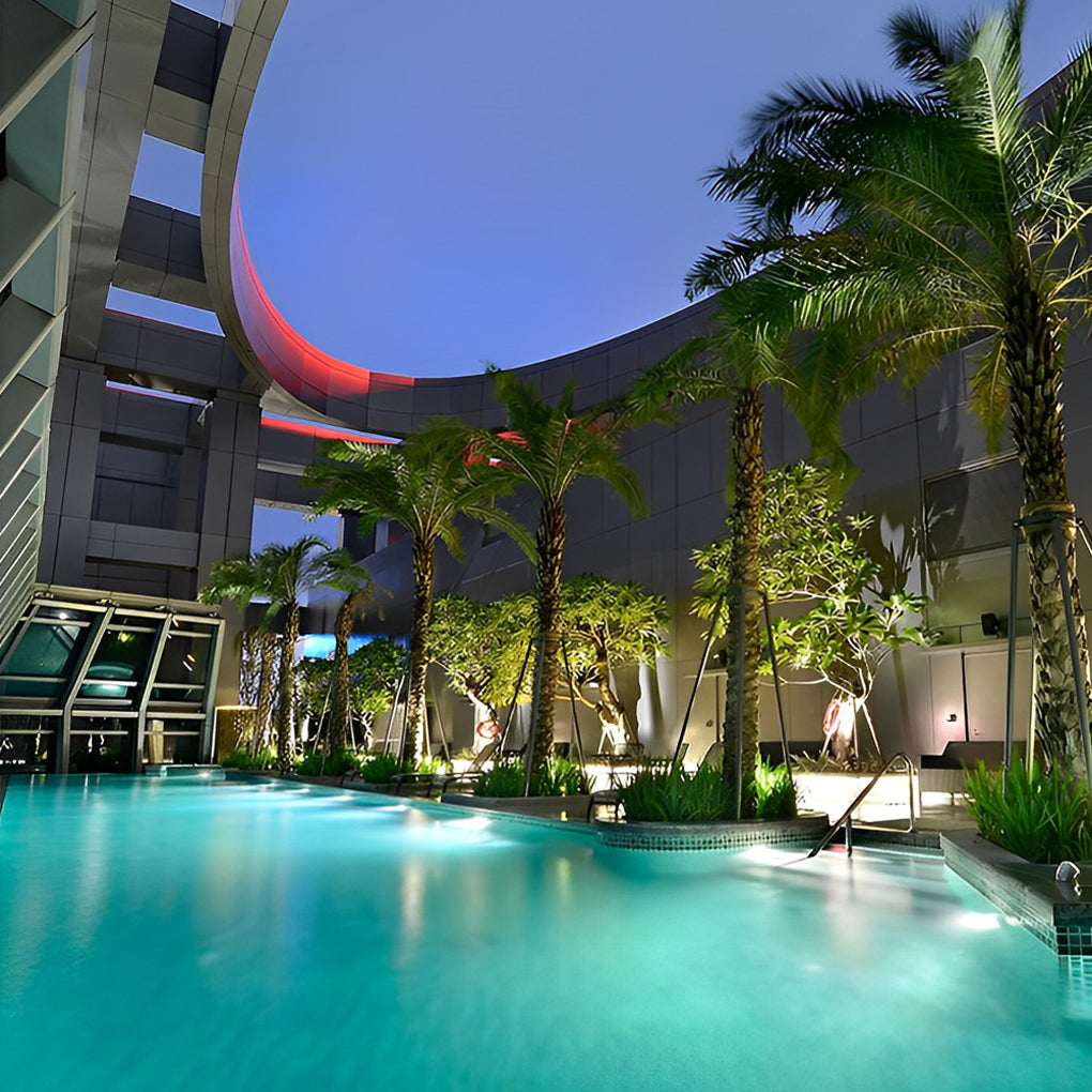 WINTHROP CHROME ADJUSTABLE UNDERWATER SPOTLIGHT FOR POOLS