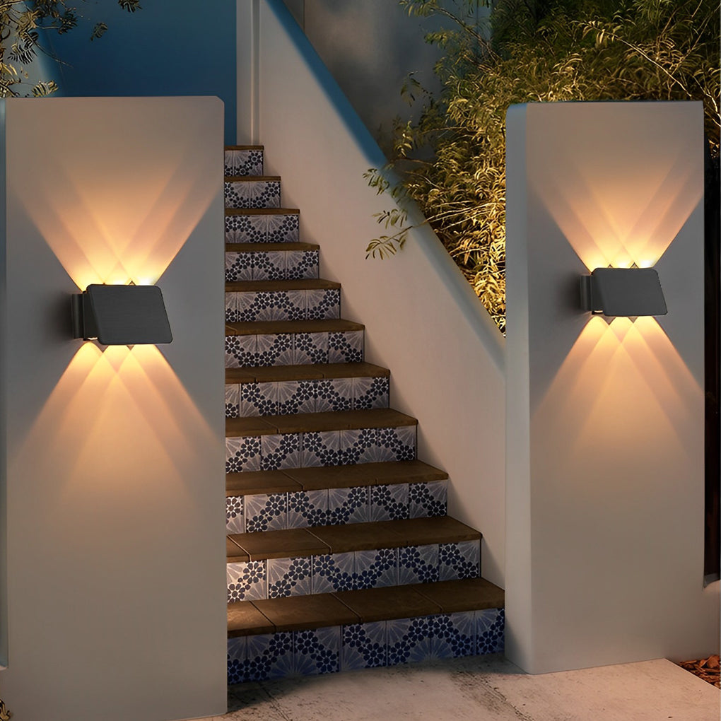 RIVERTON SOLAR-POWERED ILLUMINATION WALL SCONCE