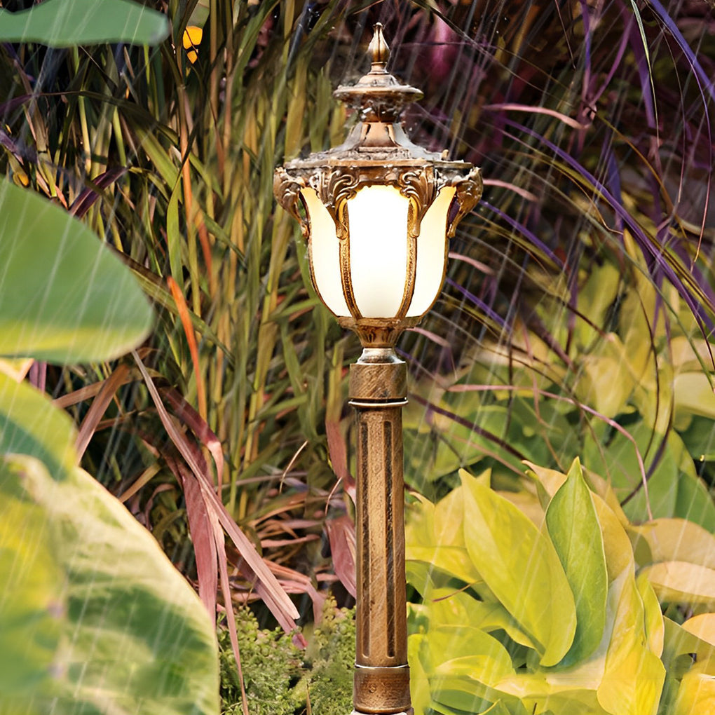 WINDSOR GARDEN LED ILLUMINATION POST - Robust & Weather-Resistant