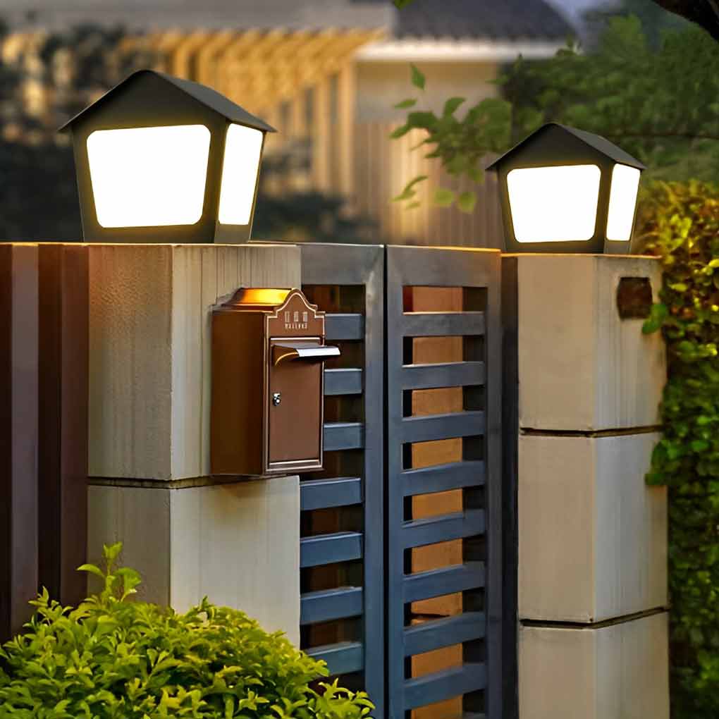 WINDSOR COTTAGE SOLAR PILLAR LIGHTING WITH WATERPROOF DESIGN