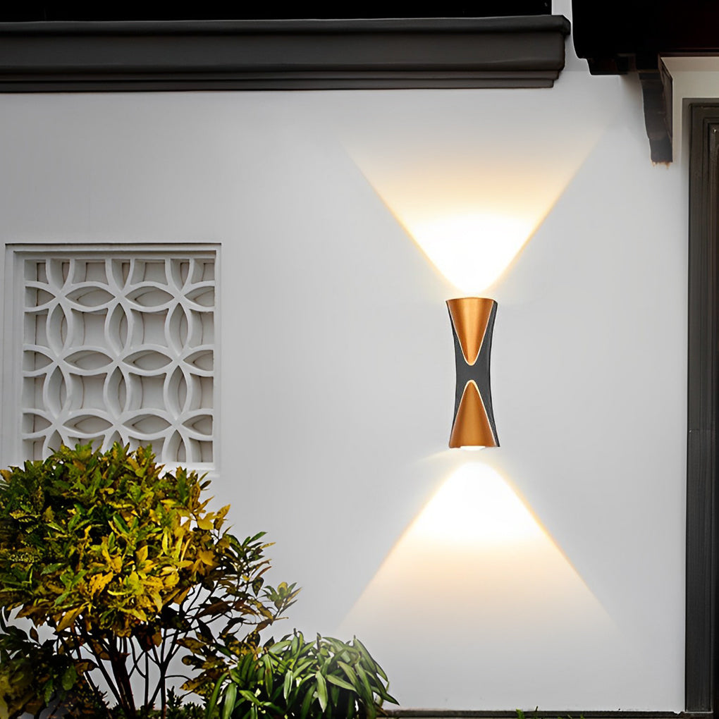 WINDSOR RAINBOW LED OUTDOOR WALL SCONCE