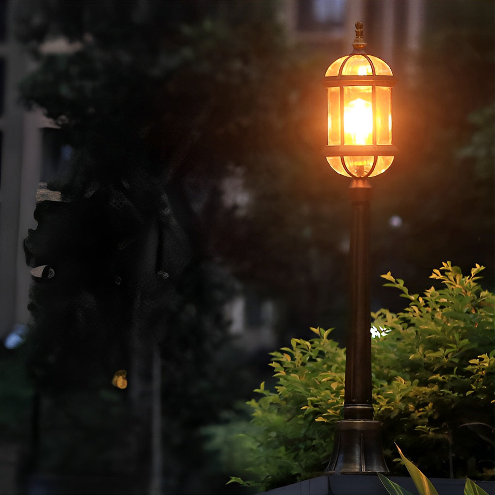 BRAMBLETON GILDED PATHWAY ILLUMINATOR - European-Inspired Outdoor Lawn Beacon