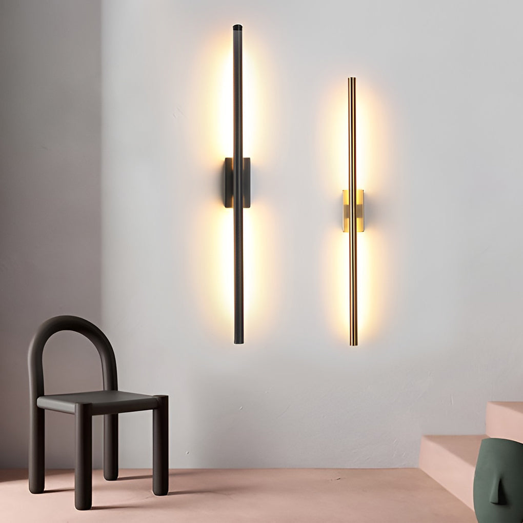 WINDSOR BRIGHT METAL STRIP WALL LANTERN