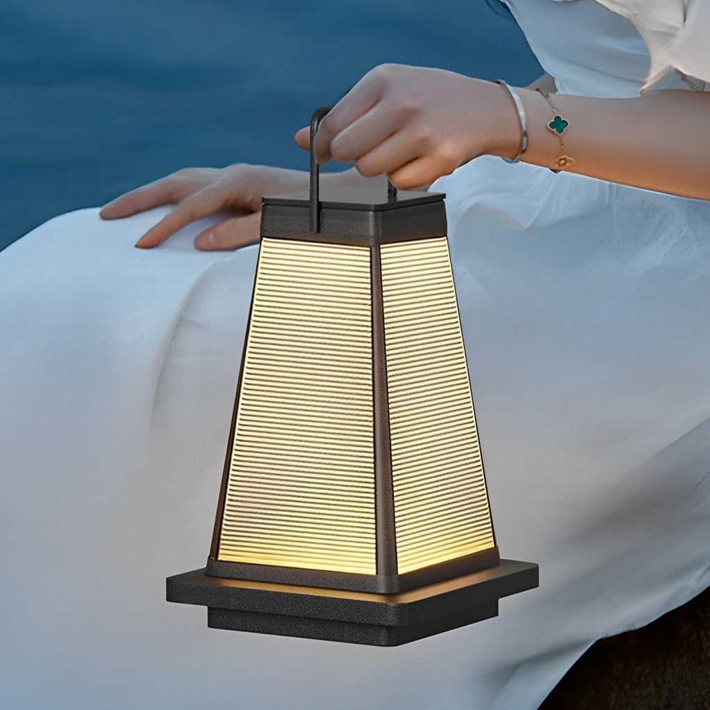 BRIDGEMAN SQUARE SOLAR LANTERN WITH WATERPROOF LED LIGHTING