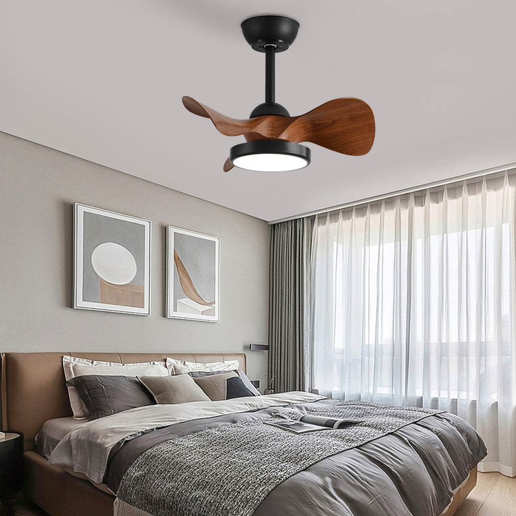 FENWICK THREE-BLADE SILENT LED CEILING LIGHT WITH REMOTE INVERTER