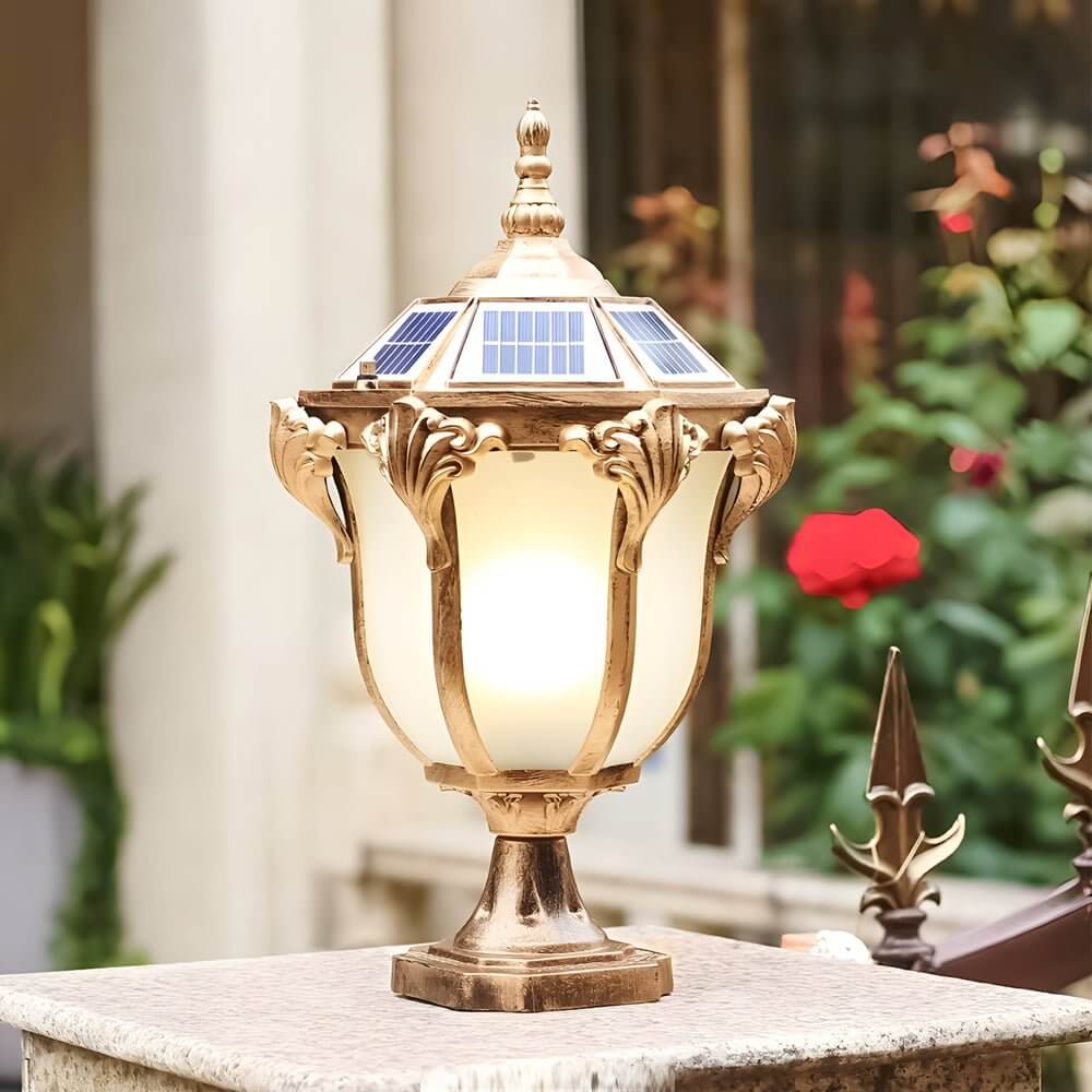 WINTHORPE SOLAR-POWERED PIER LIGHT WITH BRONZE ACCENTS, 14.6/17.7 INCHES
