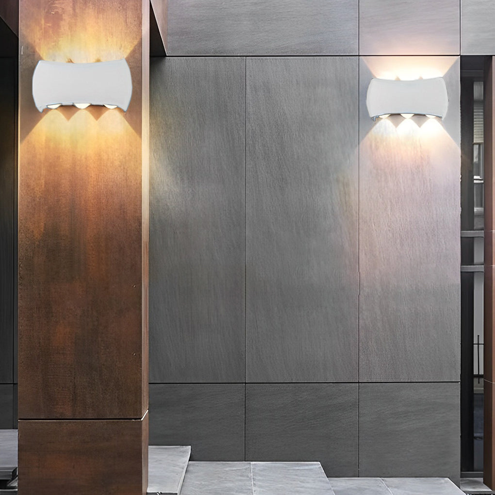 WINDSOR ALUMINUM DUAL-FACED LED OUTDOOR WALL LANTERN