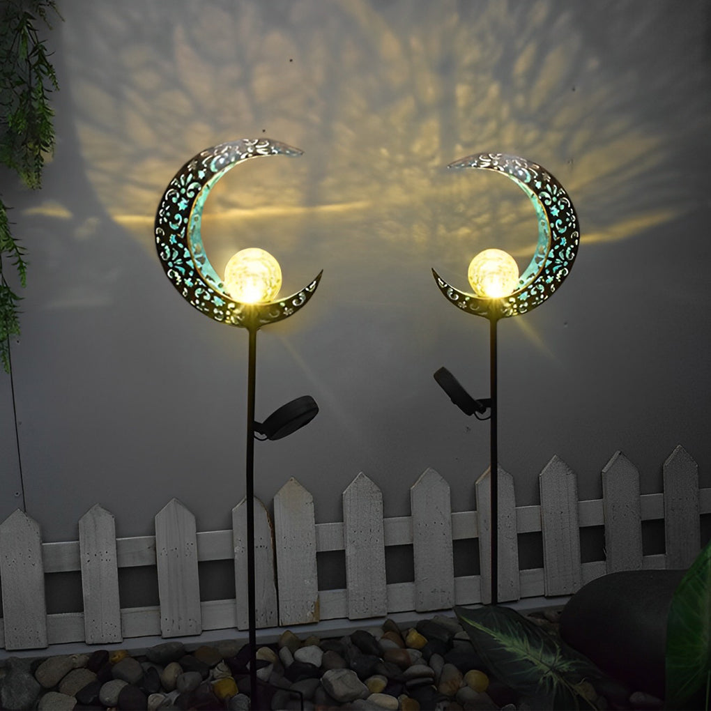 ASTRAL EMBER SOLAR GARDEN LANTERN WITH CELESTIAL PROJECTION