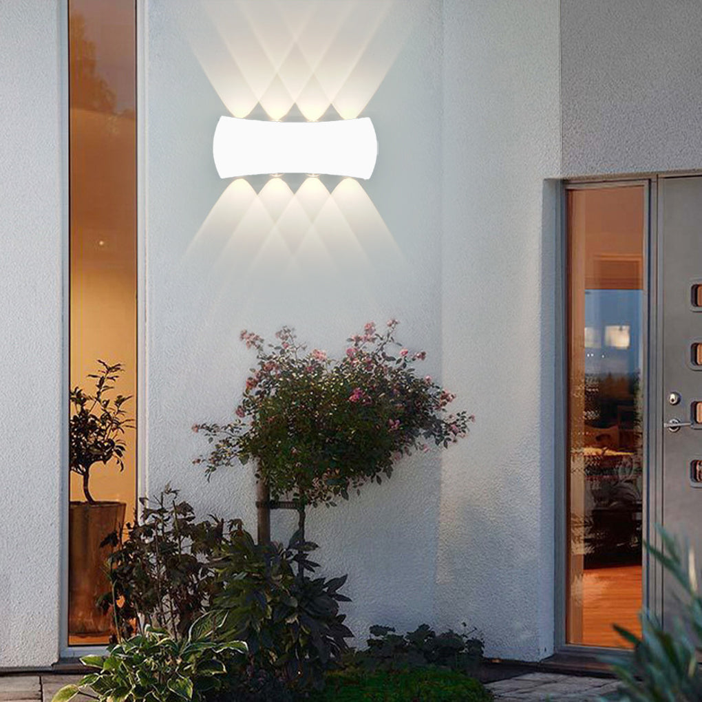 WINDSOR ALUMINUM DUAL-FACED LED OUTDOOR WALL LANTERN