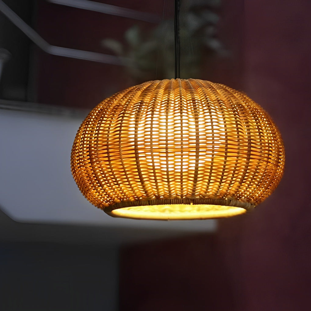 WINDSOR WICKER OUTDOOR LANTERN WALL SCONCE