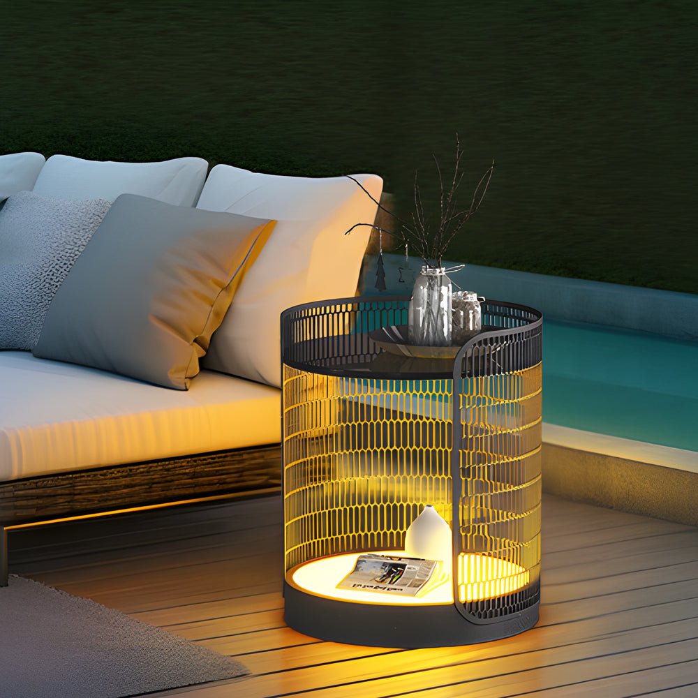 WINDSOR HEIGHTS 19-INCH LED MESH OUTDOOR LAMP WITH TABLE