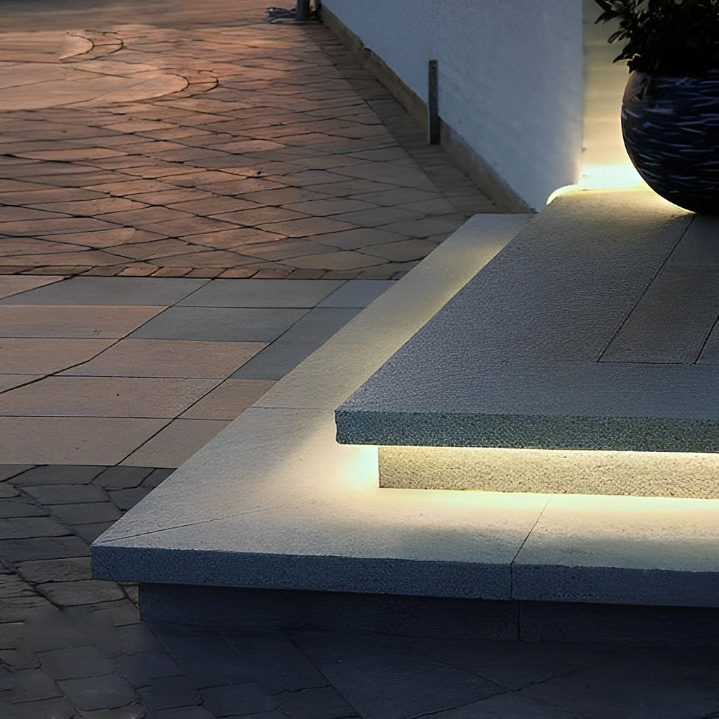 WINTERBOURNE SLIMLINE AQUATIC STEP LIGHTING STRIP