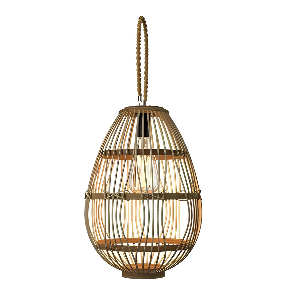 WINCHESTER RATTAN SOLAR GARDEN ILLUMINATOR WITH WATER-RESISTANT DESIGN