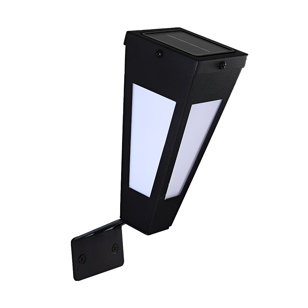 WINDSOR SOLAR-POWERED METAL WALL LANTERN WITH LED ILLUMINATION