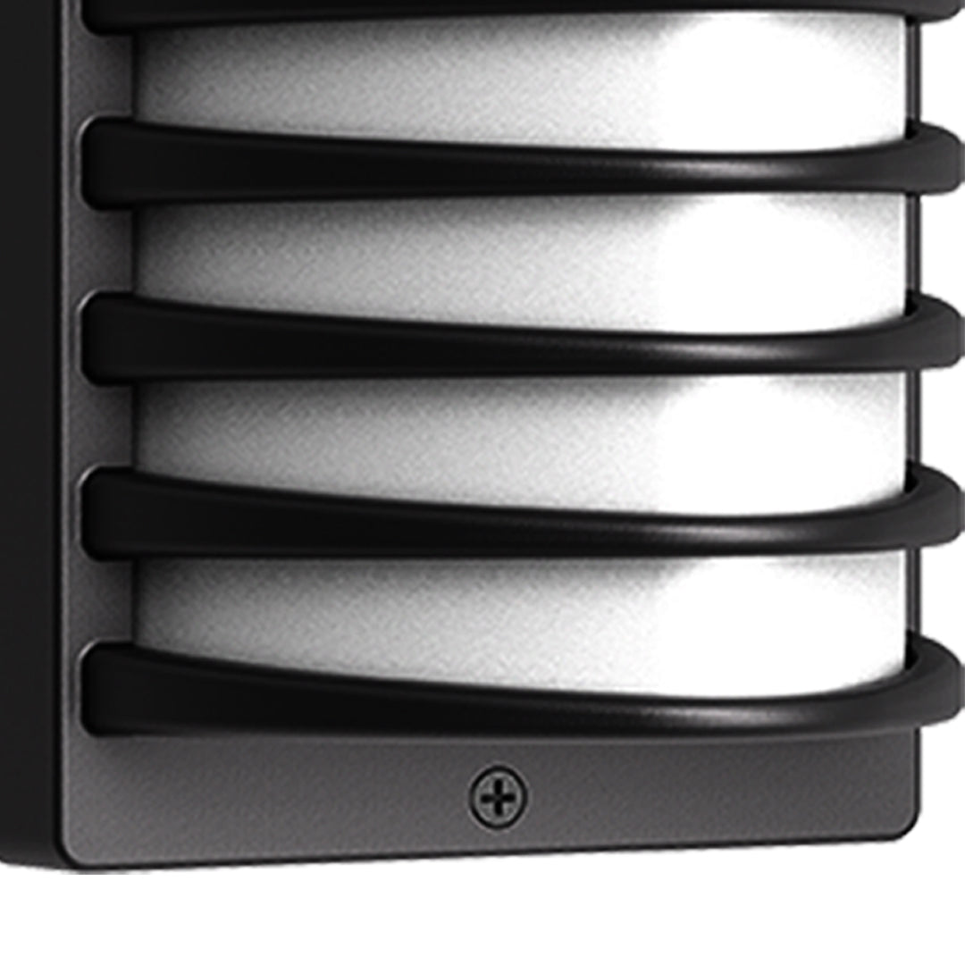 RAVENWOOD WEATHERPROOF OUTDOOR WALL LANTERN