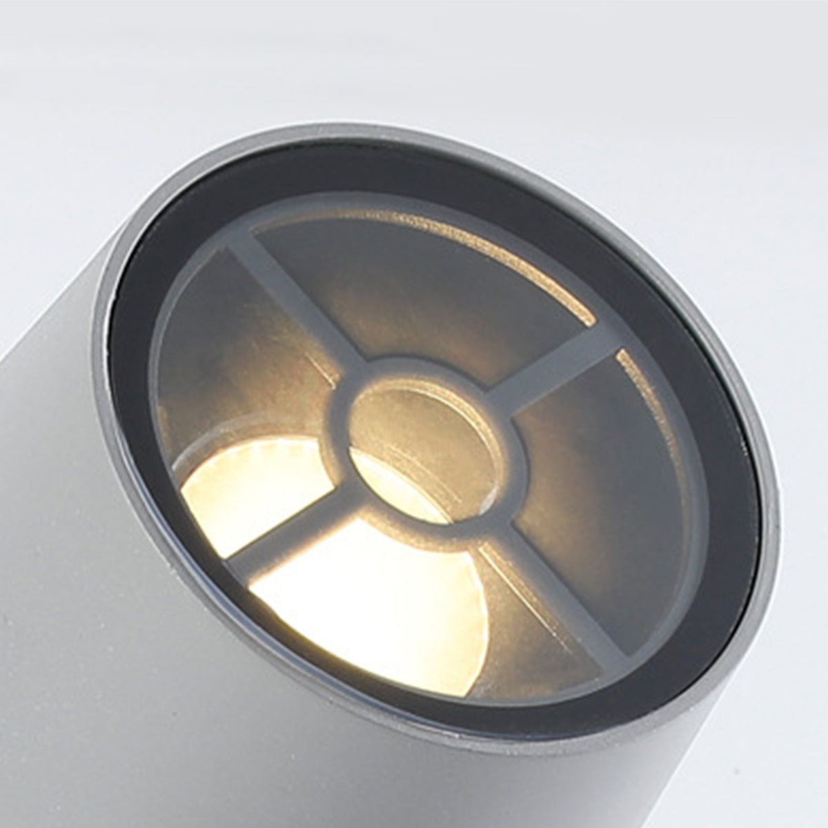 RAVENWOOD AQUA GLOW LANDSCAPE ILLUMINATORS