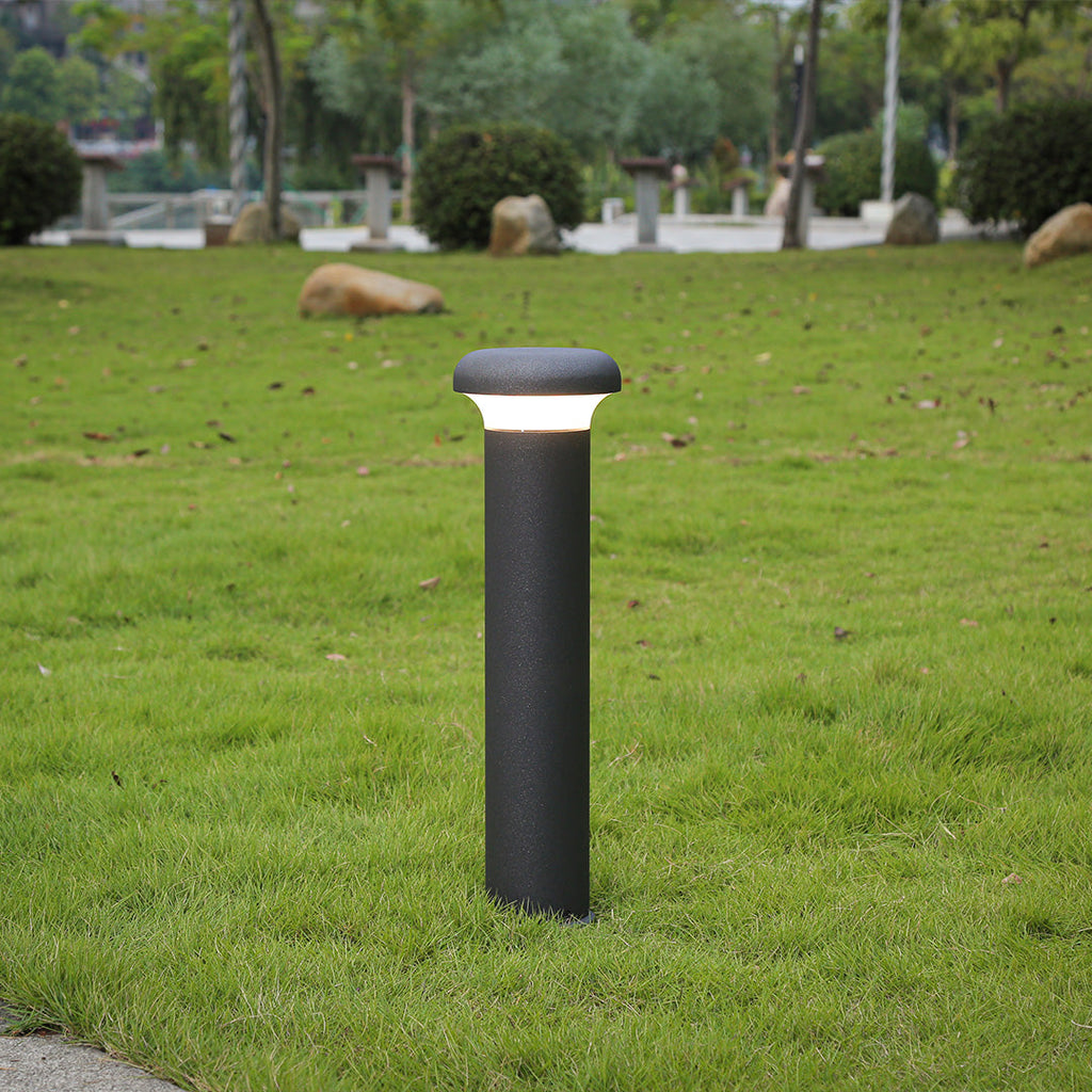 RAVENSHIRE TEXTURED GARDEN LANTERN | Waterproof Bollard Illumination