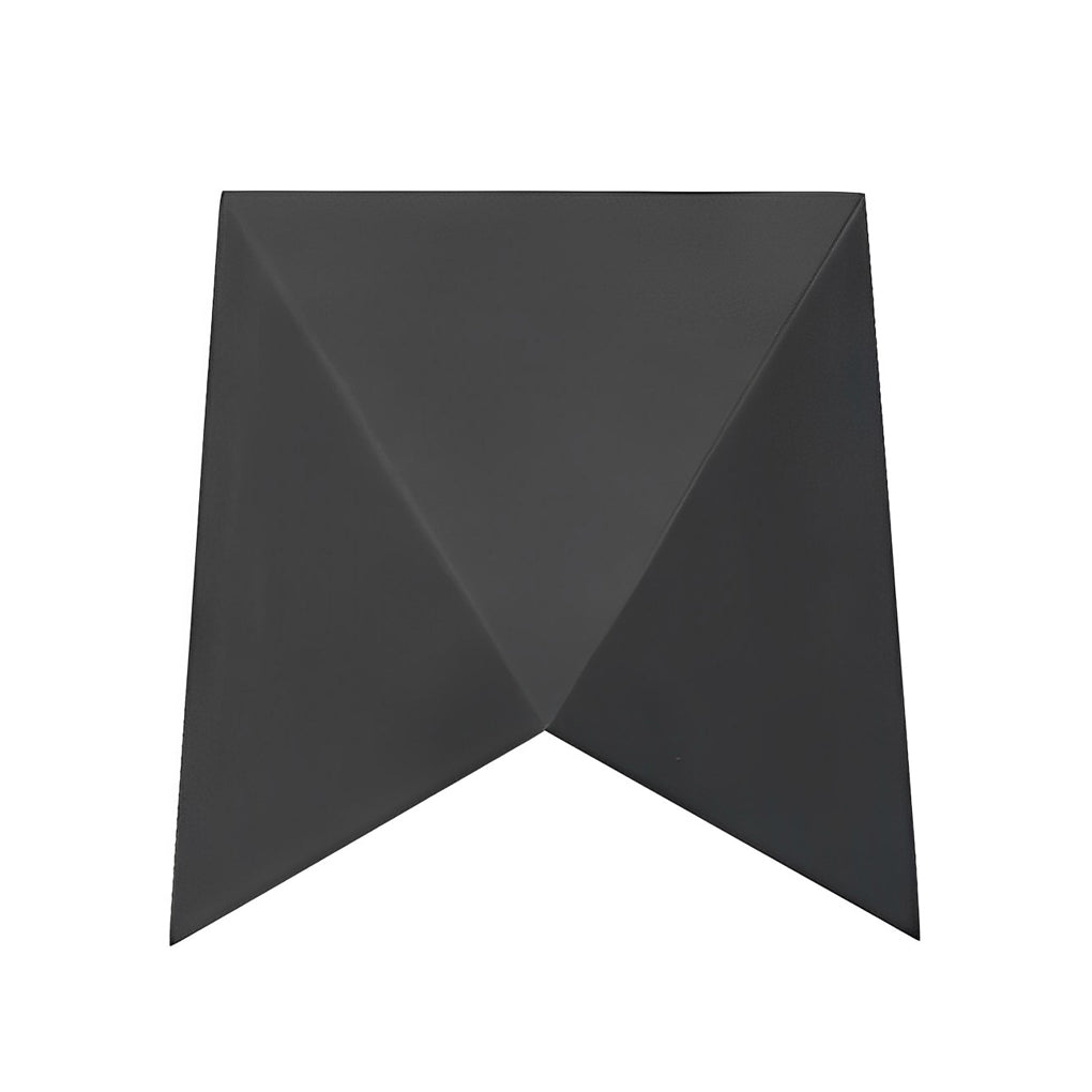 WILLOUGHBY MODERN GEOMETRIC LED WALL LIGHTING"  
2. "HARTWELL AQUA-RESISTANT ALUMINUM WALL SCONCE"  
3. "PENDLETON CONTEMPORARY 5W LED WALL APPLIQUE"  
4. "KENSINGTON STYLIZED ALUMINUM LIGHTING SCONCE"  
5. "RAVENSCROFT INNOVATIVE GEOMETRIC WALL LANTERN