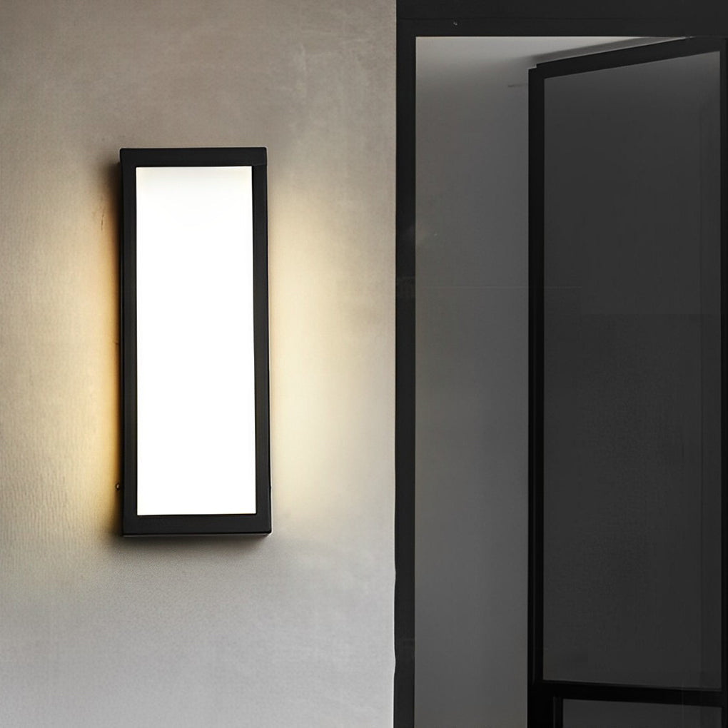 RAVENSHIRE RECTANGULAR LED OUTDOOR WALL SCONCE