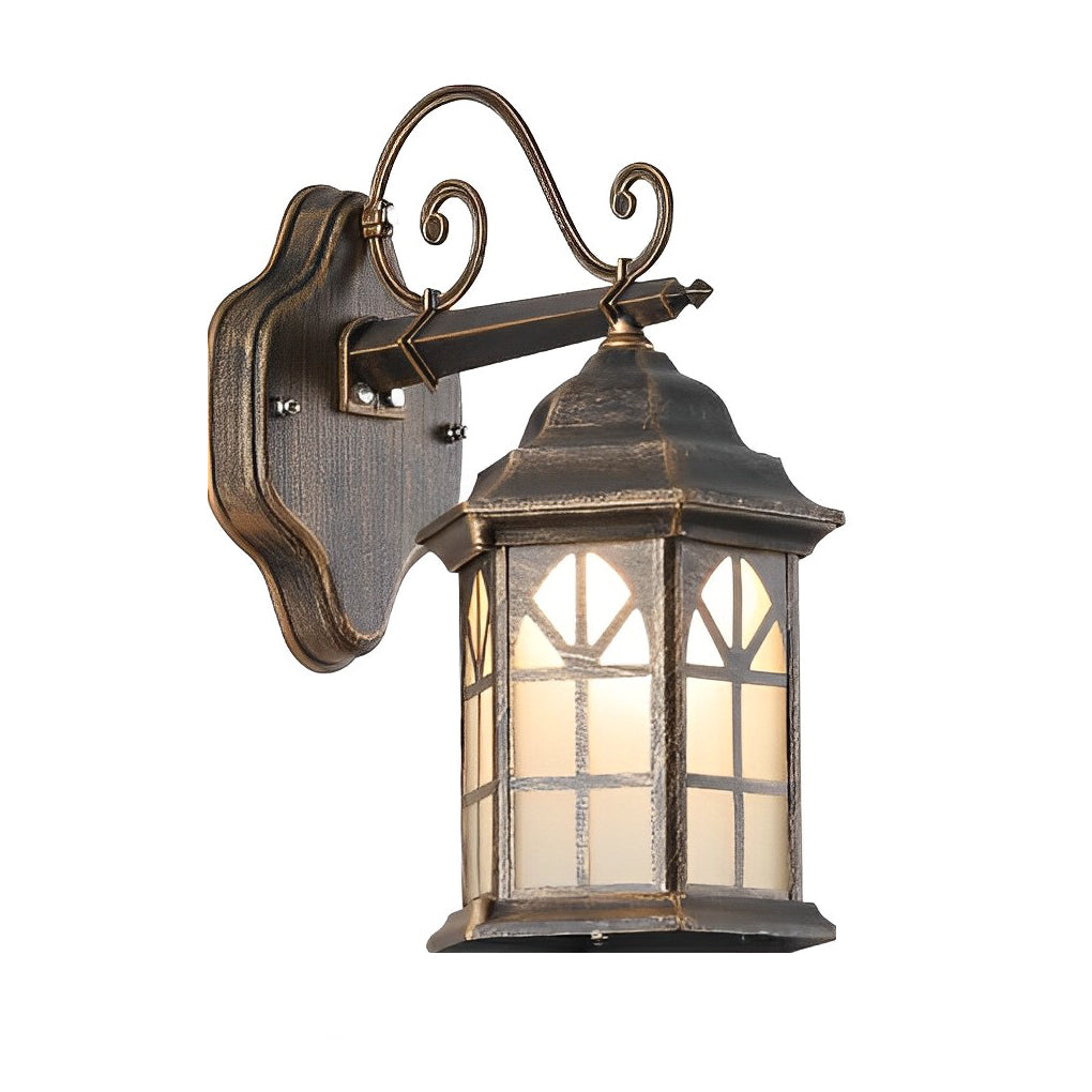 WINDSOR SOLAR-POWERED DIMMERED WALL LANTERN WITH REMOTE CONTROL