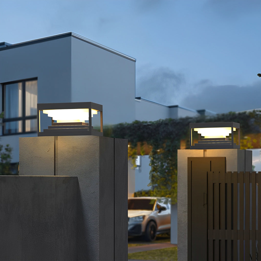 BRAMBLECROFT SQUARE SOLAR POST ILLUMINATORS